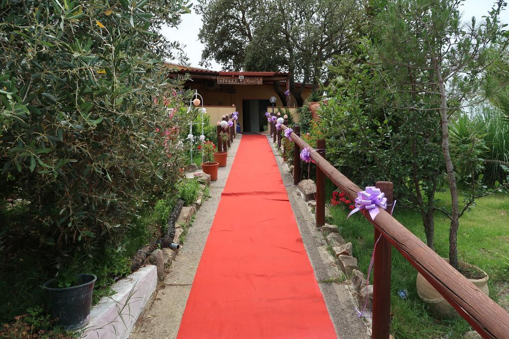 S'Arriali Ranch Pension Iglesias Buitenkant foto