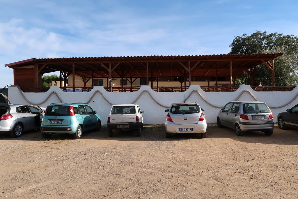 S'Arriali Ranch Pension Iglesias Buitenkant foto