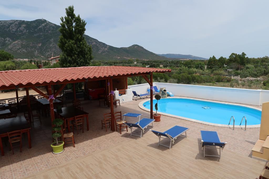 S'Arriali Ranch Pension Iglesias Buitenkant foto