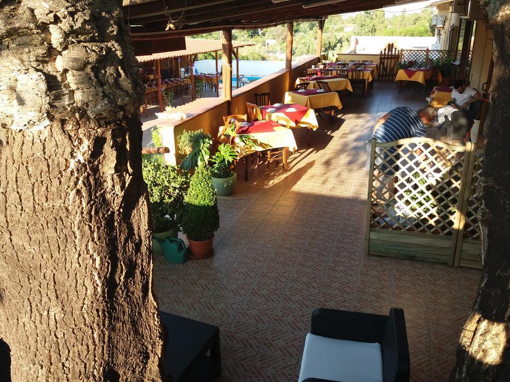 S'Arriali Ranch Pension Iglesias Buitenkant foto