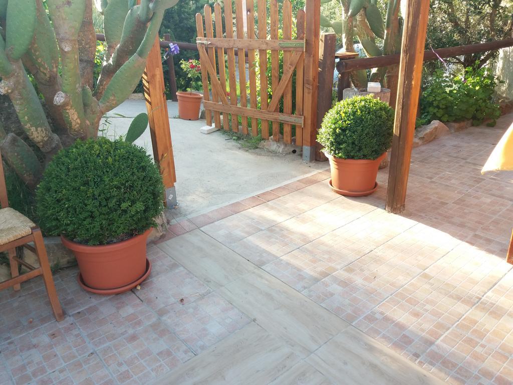 S'Arriali Ranch Pension Iglesias Buitenkant foto