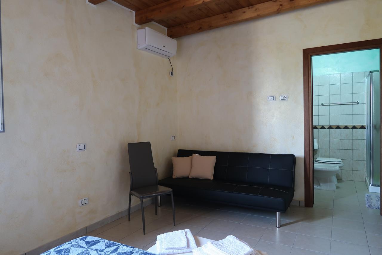 S'Arriali Ranch Pension Iglesias Buitenkant foto